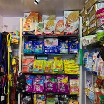 Pets Mart.