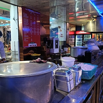 Khan Biryani Centre