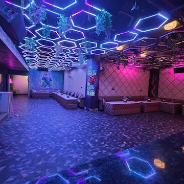 Rio Rave Restro & Bar