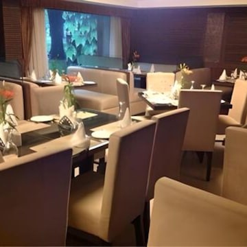 Tripti Restaurant and Bar