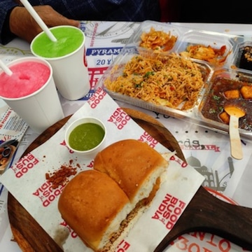 Food Bus Of India