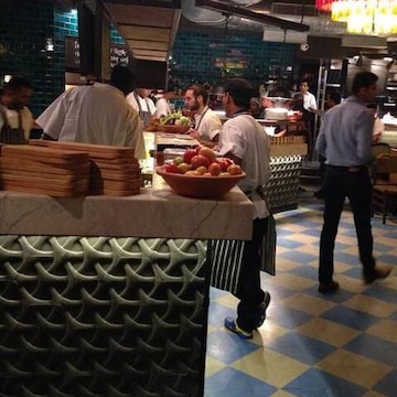 Jamie's Italian (Ambience Mall)