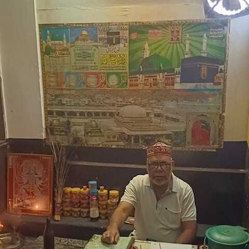 Guruji Aayush Bangali Taantrik