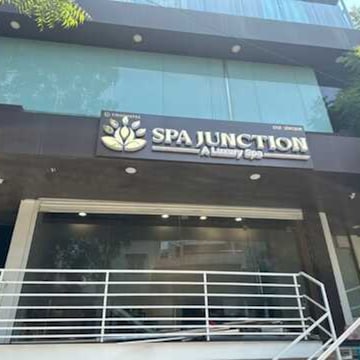 Spa Junction