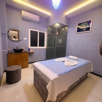 Maifair The Luxirious Spa