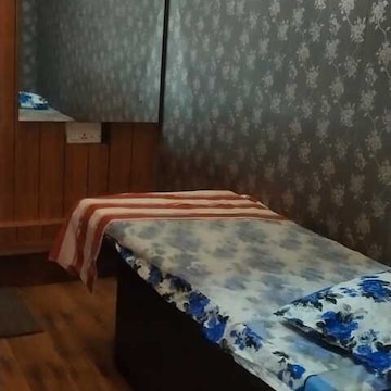 Lotus Golden Spa