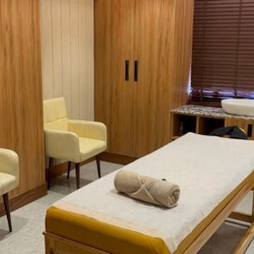 Evergreen Thai Therapy Centre