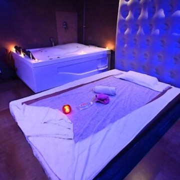 Crystal Spa