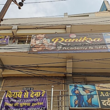 Raniksa Family Salon Academy & Spa