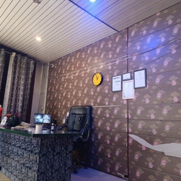Gold Petal Spa and Salon