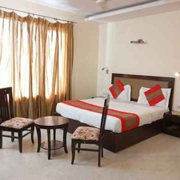 Hotel Royal India