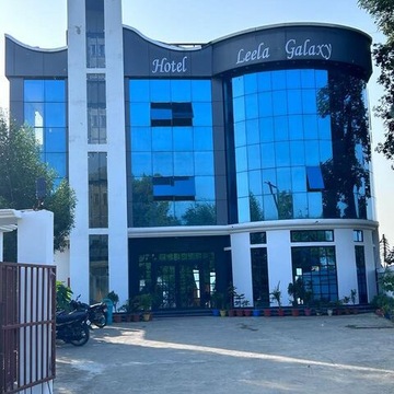 Hotel Leela Galaxy