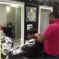 Artistroom Unisex Saloon