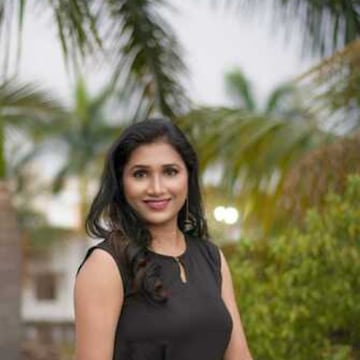 Snehal Pawar Makeup Artist (Beauty