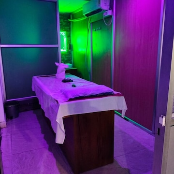 Ar Angel Spa and Saloon