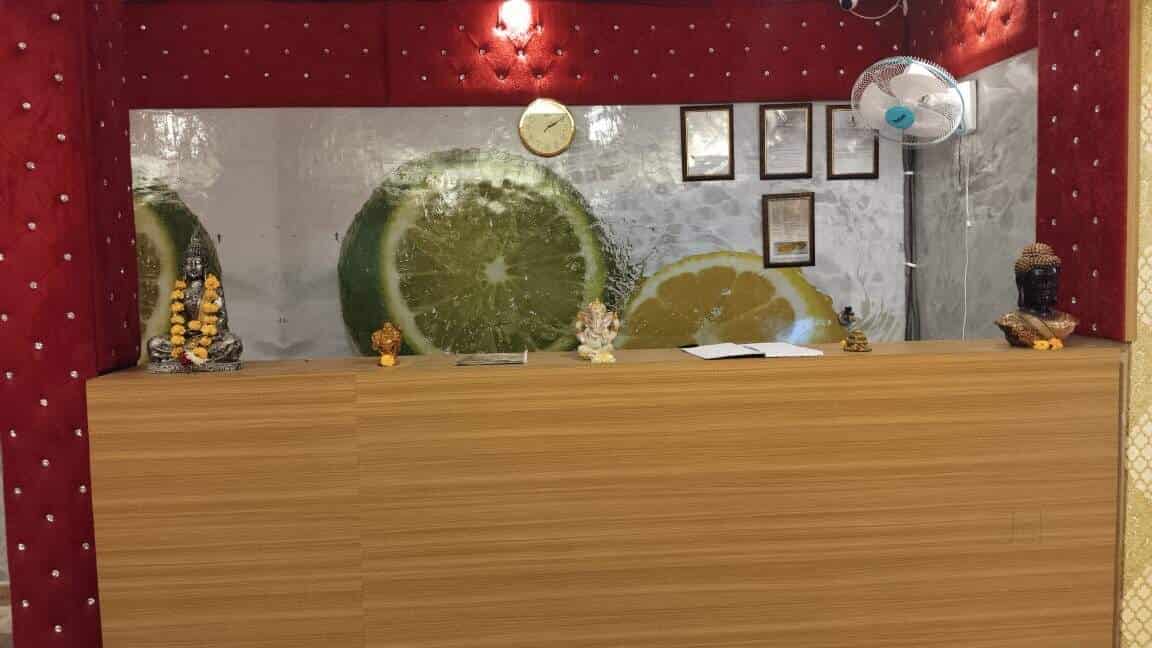 Lemon Unisex Salon and Spa