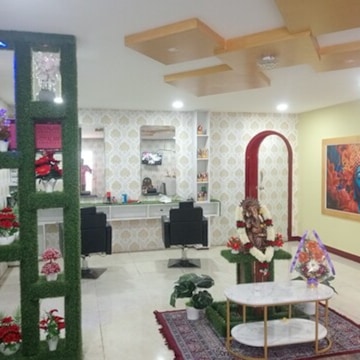 Lunar Salon & Spa