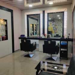 Style Icon Unisex Family Salon
