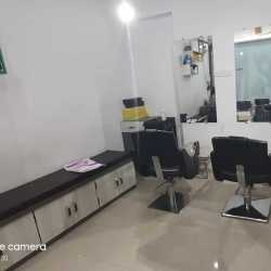 Scissor And Comb Unisex Salon