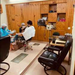 Elsewhere Family Salon And Spa And Boutique