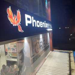 Phoenix Unisex Salon and Loreal Professionnel