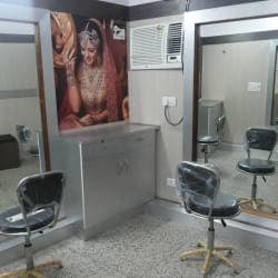 Paris Ladies Beauty Parlour