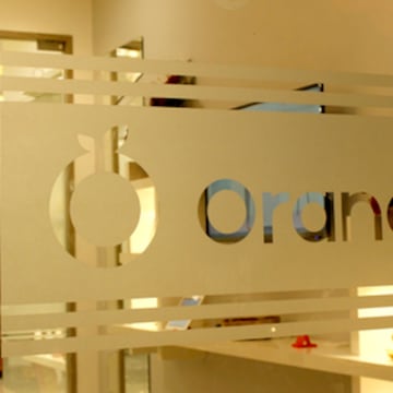 Orange - Premium Discount Salon