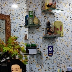 Neha Beauty Parlour And Spa (Ladies)