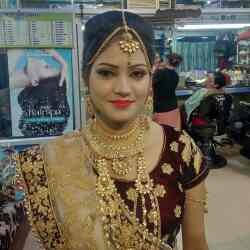 Naaz Herbal Beauty Parlour