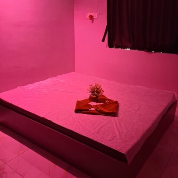Refresh Salon & Spa