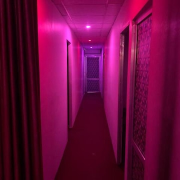 Relax Saloon & Spa