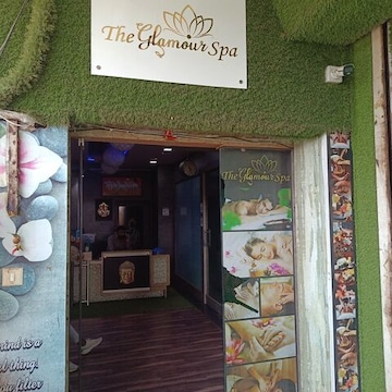 The New Glamour Spa