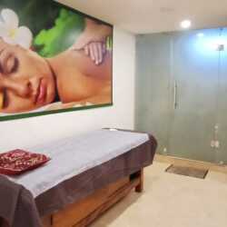Relax Unisex Spa