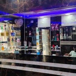 Dream Mens Parlour