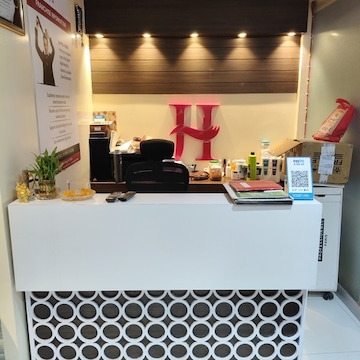 Jawedd Habib Hair & Beauty