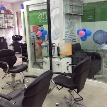Unique Point Unisex Salon