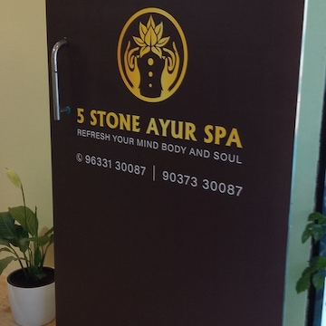 5 Stone Ayur Spa