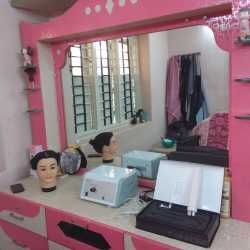 Winner's Parlour And Spa