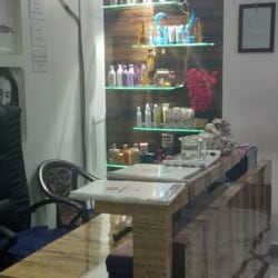 Elements Luxury Salon and Spa