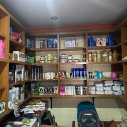 Teja Berry Saloon
