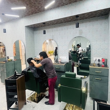 Body Treat Unisex Spa and Salon