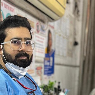 MR Dental Clinic (Maximum Regenerative) Dr Ekhlaq Ahmed