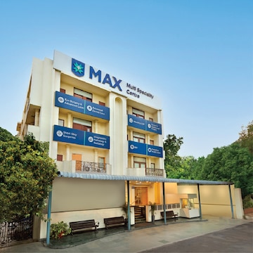 Max Multi Speciality Centre