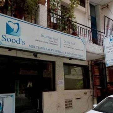 Dr. Pankaj Malhotra (Dr. Soods Multispecialty Dental & Implant Centre)