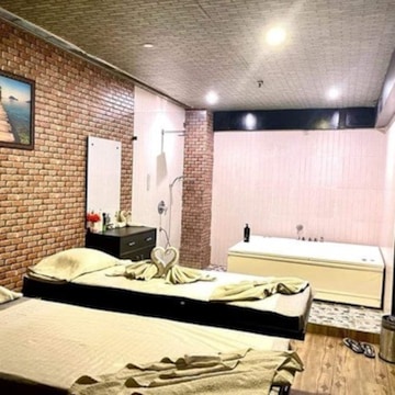 Lyra Luxury Spa