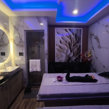 Aura Radiance Spa