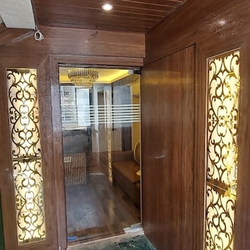 Silver Wellness Spa & Salon